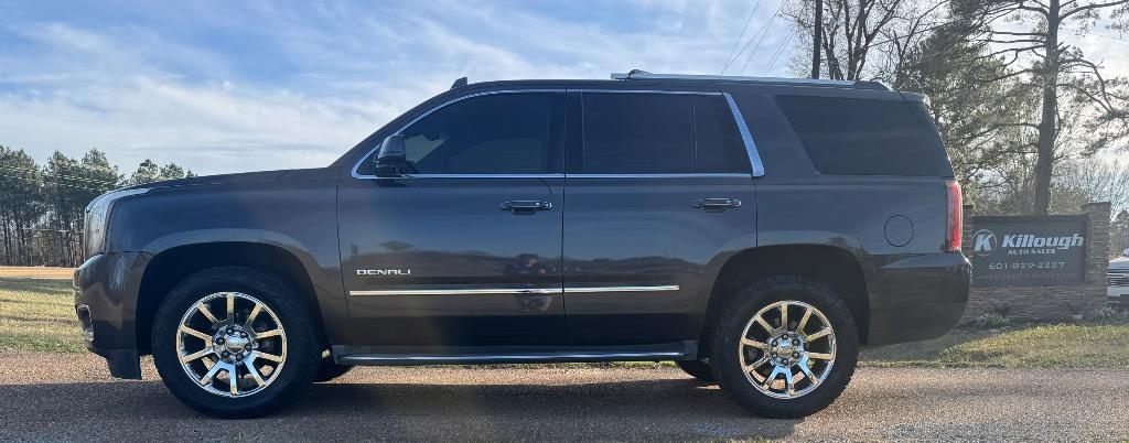 2015 GMC Yukon Denali's photo